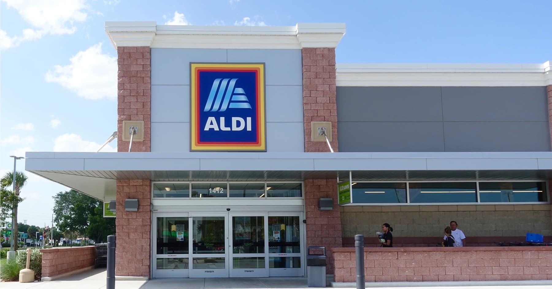 Hard Discount Grocer properties for 1031 exchange
